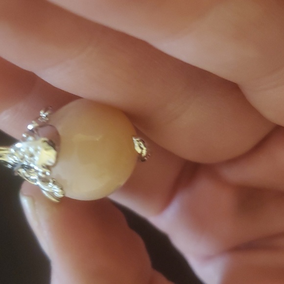 New Pink Quartz Round Ball Stainless Steel Lizard Pendant. - Picture 8 of 10